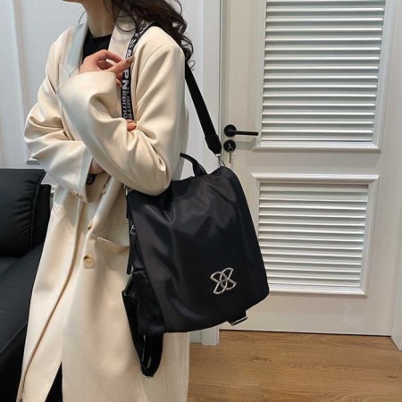 Women Large Capacity Outdoor Tote Bag(Black Colour)